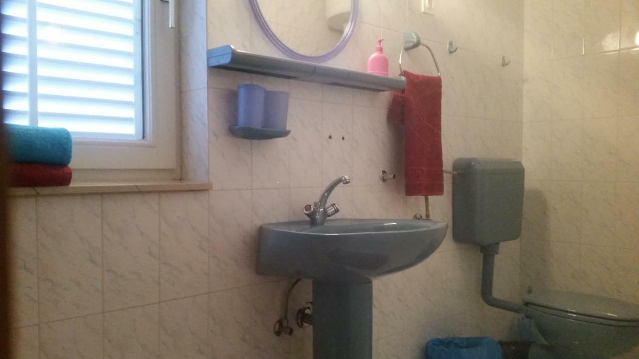House Of The Rising Sun - Puljic Apartamento Lokva Rogoznica
